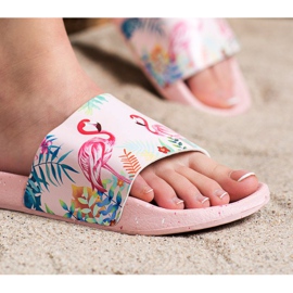 Bona Fashionable flip-flops with a flamingo pink 2