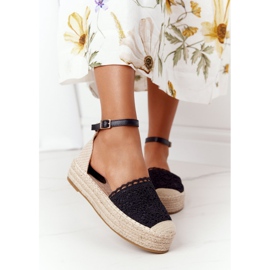 Lace Espadrilles On A Braided Black Larissa Platform beige 2