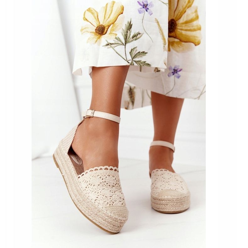 Lace Espadrilles On A Braided Beige Platform Larissa 2