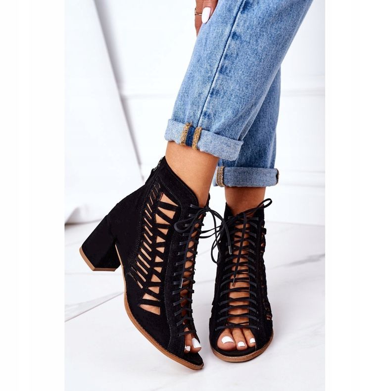 Suede Openwork Boots Maciejka Red 04040-01 Black 1