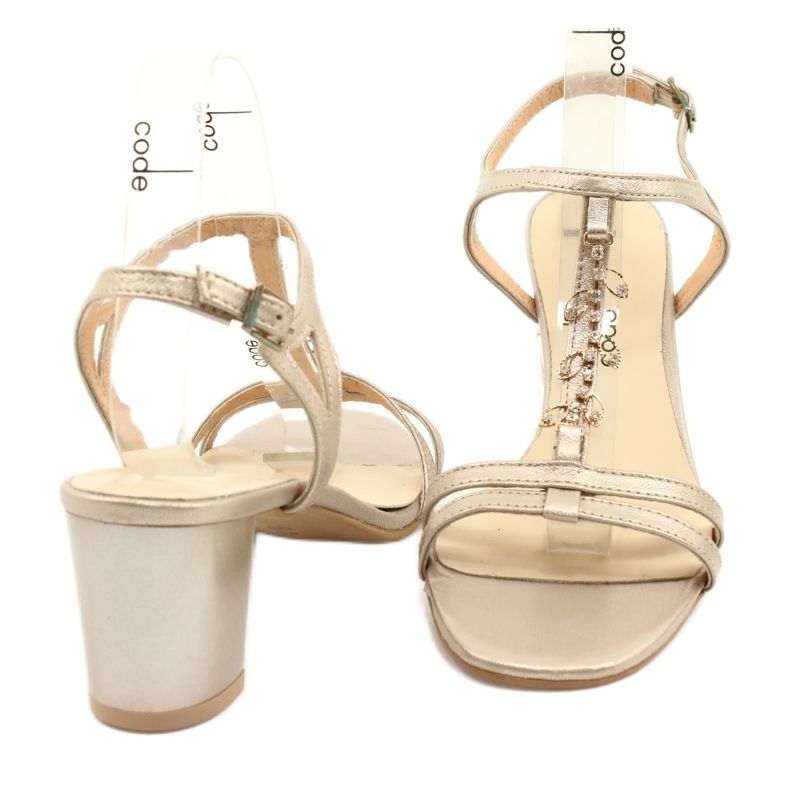 Gold Sandals on a post Zircon Espinto S352 golden 4