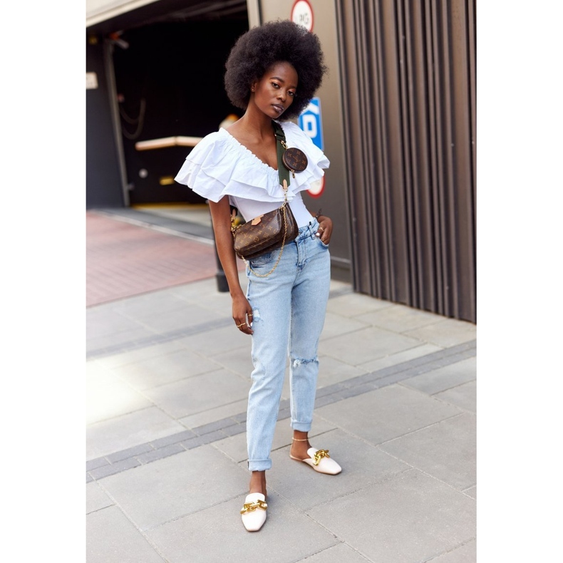 Beige Slippers With Uppers And Chain Beige Call On Me 1