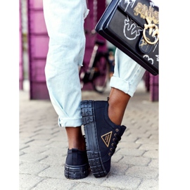 Women's Sneakers On The Black Big City Life Platform 1