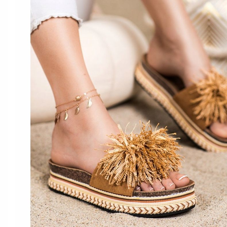 SHELOVET Fashionable Slippers With Fringes brown 1