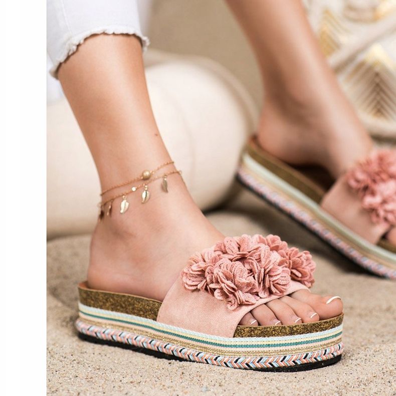 SHELOVET Slippers On The Platform With Ornament pink 1