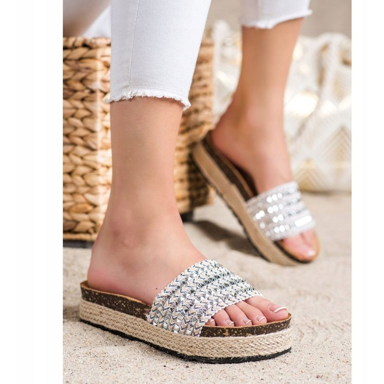Groto Gogo Silver Slippers With Studs grey 1