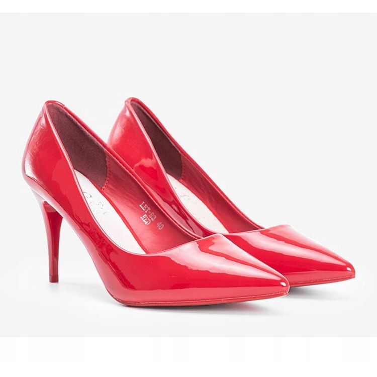Red pumps on a high heel Bowi Bowi 1