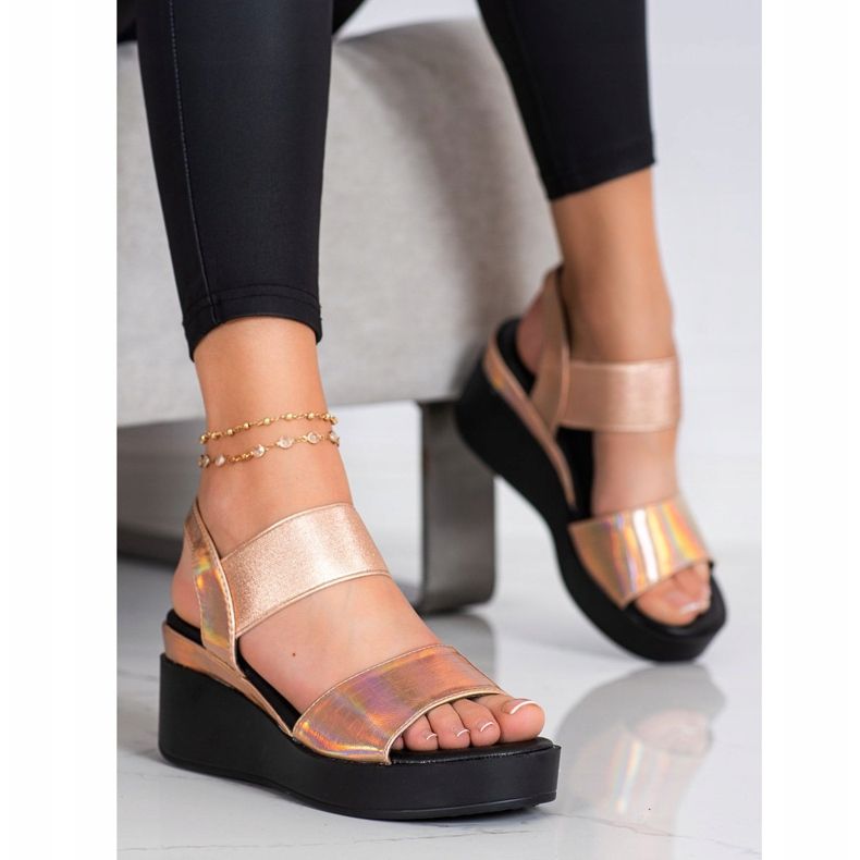 Coura Shiny Wedge Sandals golden 1