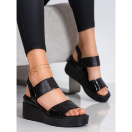 Coura Shiny Wedge Sandals black 1