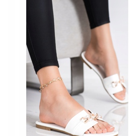 Renda Elegant Slippers With Ornament white 1