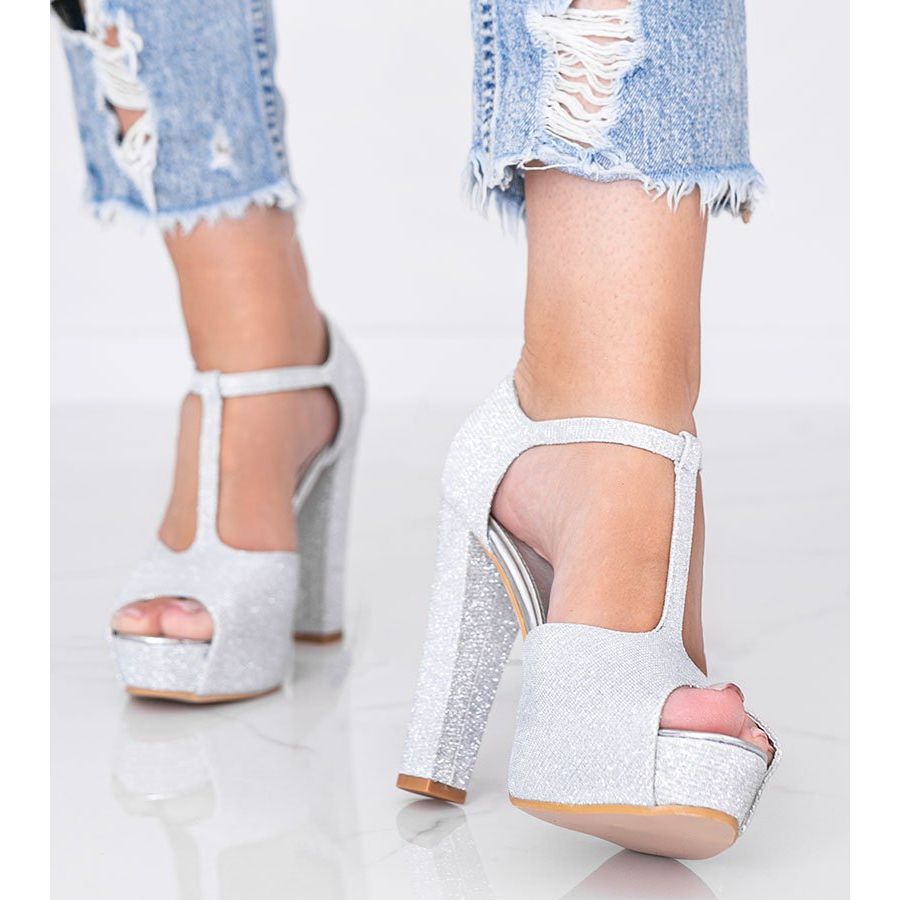 Shiny silver pumps on the Elissa post KeeShoes