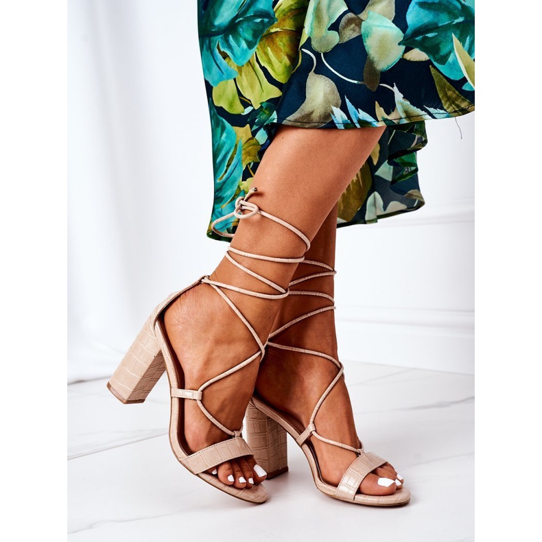 PS1 Tied Sandals On A Beige Catwalk Bar 1