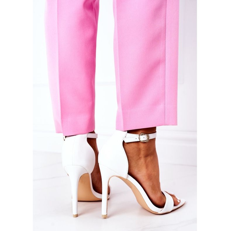 Elegant Sandals On A High Heel Lu Boo White 2