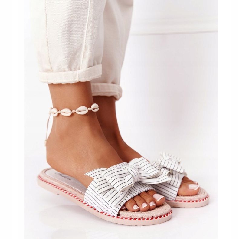 PS1 Rubber Slippers With White Gabriell Bow 2