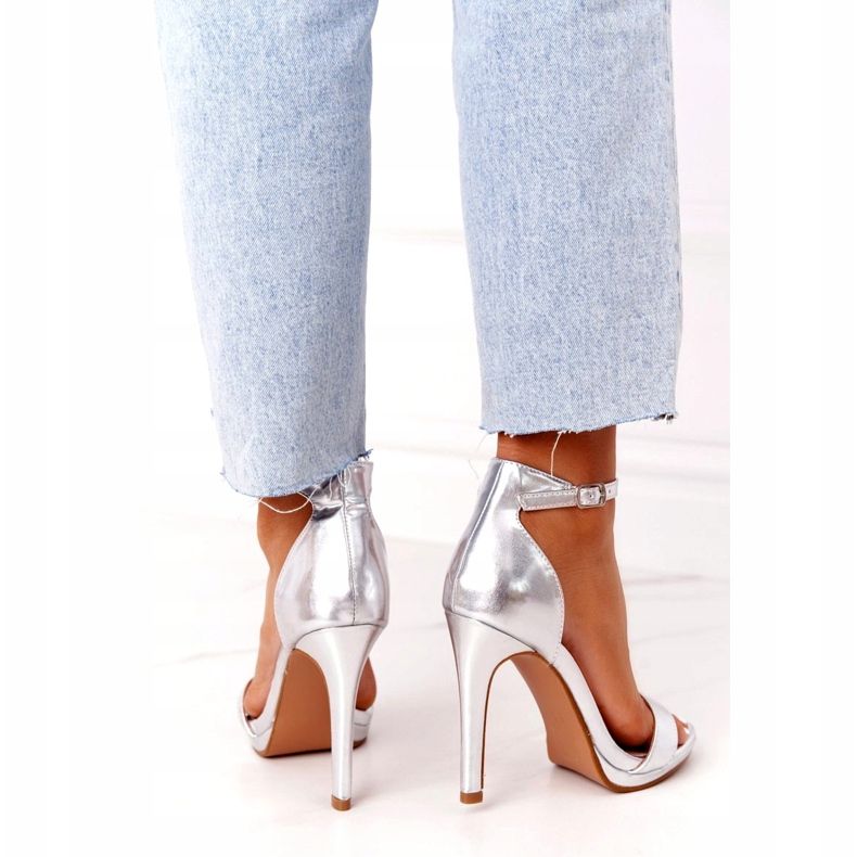 PG1 Elegant Sandals On A Silver Glamor Heel 3