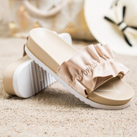 SHELOVET Beige Slippers On The Platform 1