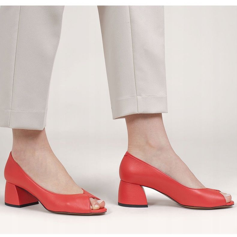 Marco Shoes 1576P red leather pumps with a stable heel 1