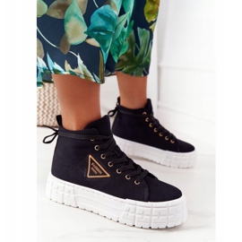 Women's High Sneakers On A Black Manhattan Platform 1