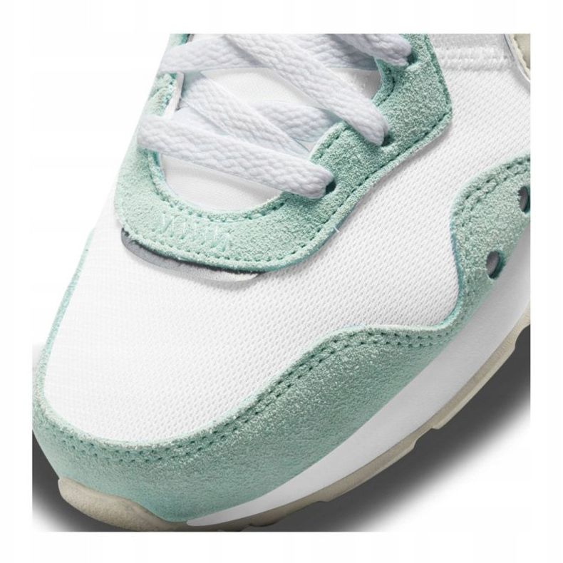Nike Venture Runner W CK2948-300 white green 2