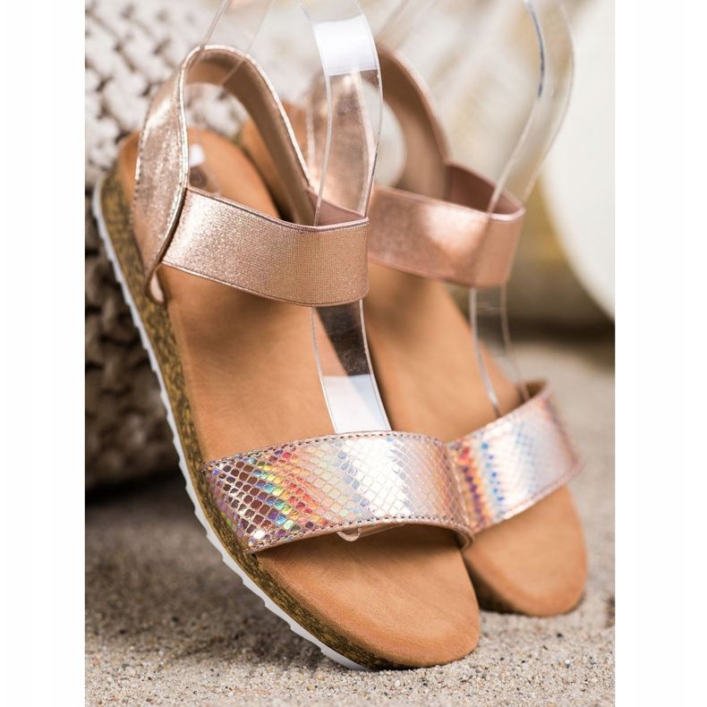 Kayla Shiny Eco Leather Sandals golden 1