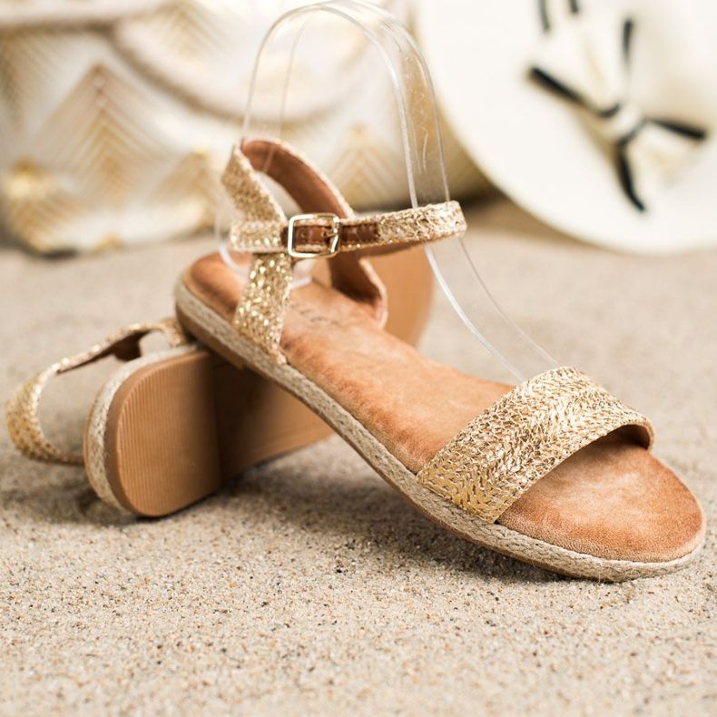 Bestelle Braided Sandals With Buckle golden 1 Bestelle Braided Sandals With Buckle golden 1