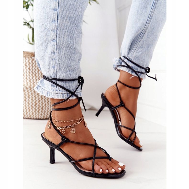 PS1 Tied Sandals On A High Heel With A Square Toe Black Runway 2