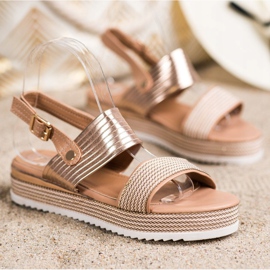 SHELOVET Sandals On The Platform golden 1