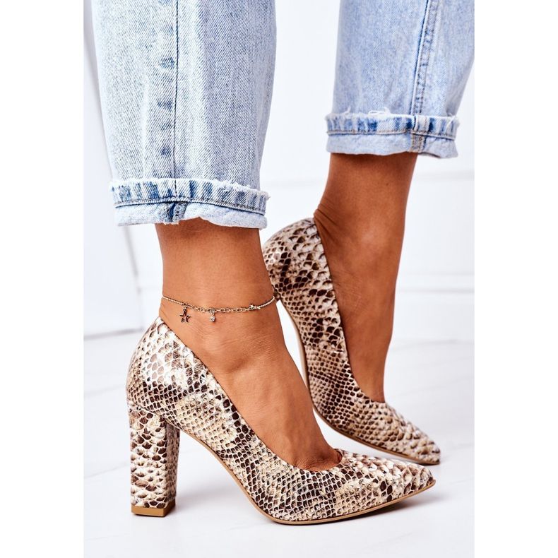 Leather Pumps With Snakeskin Pattern Lewski Shoes 2453 Golden 1