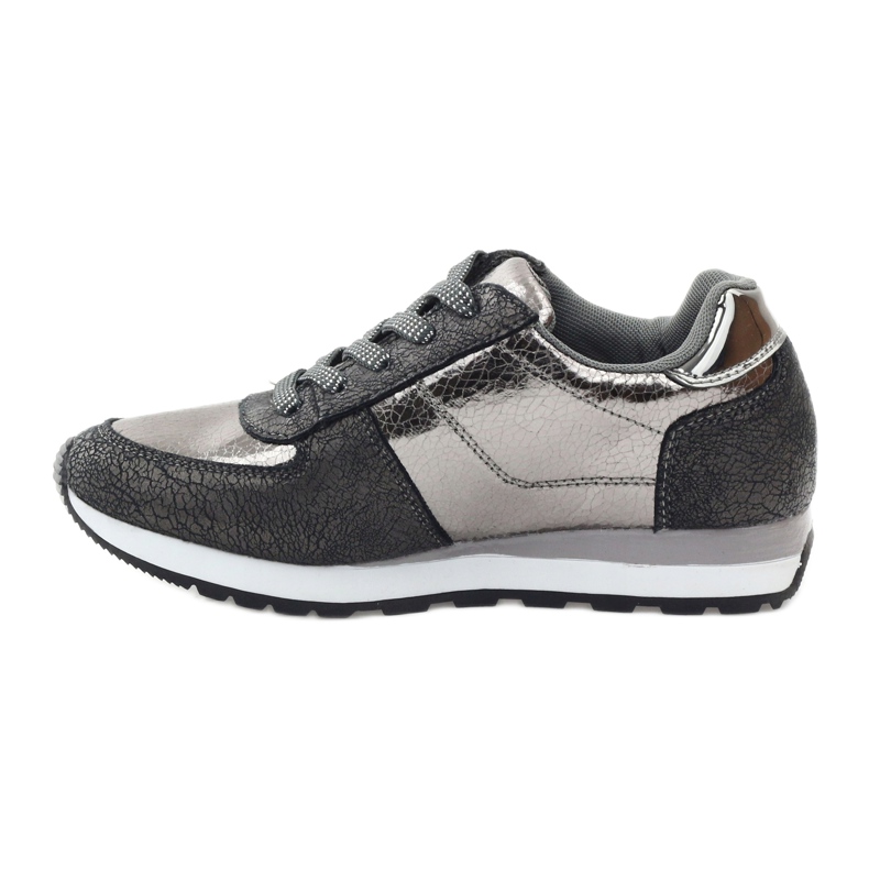 McArthur Women's silver-gray metallic sports shoes grey 2 McArthur Women's silver-gray metallic sports shoes grey 2