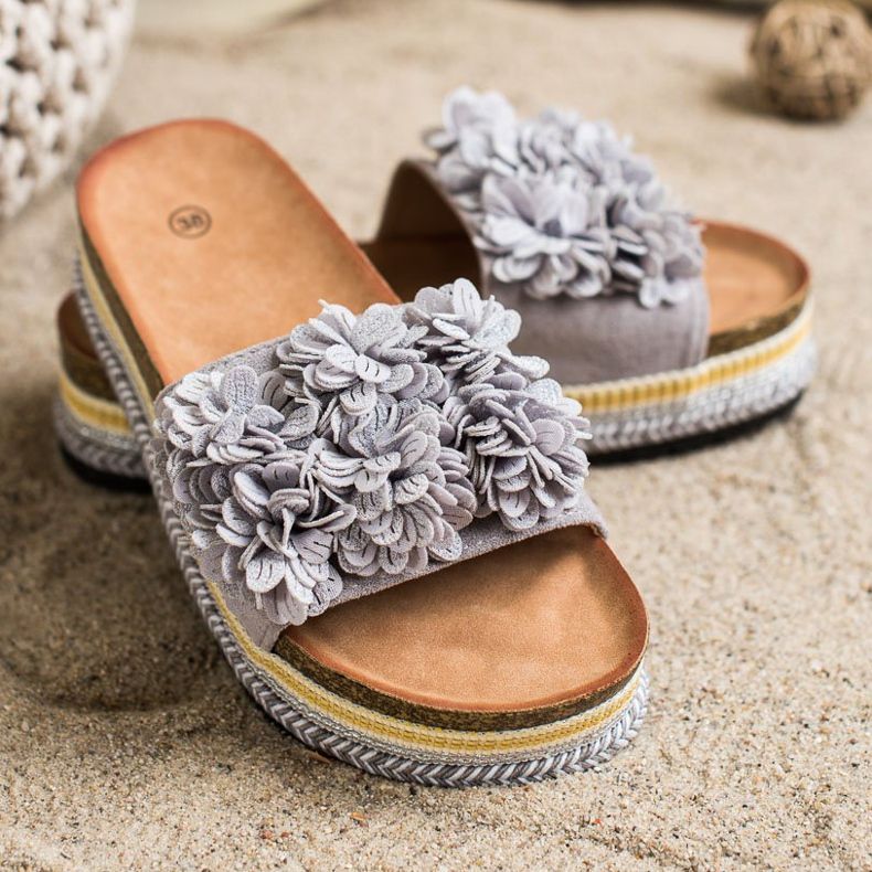 SHELOVET Slippers On The Platform With Ornament grey 1