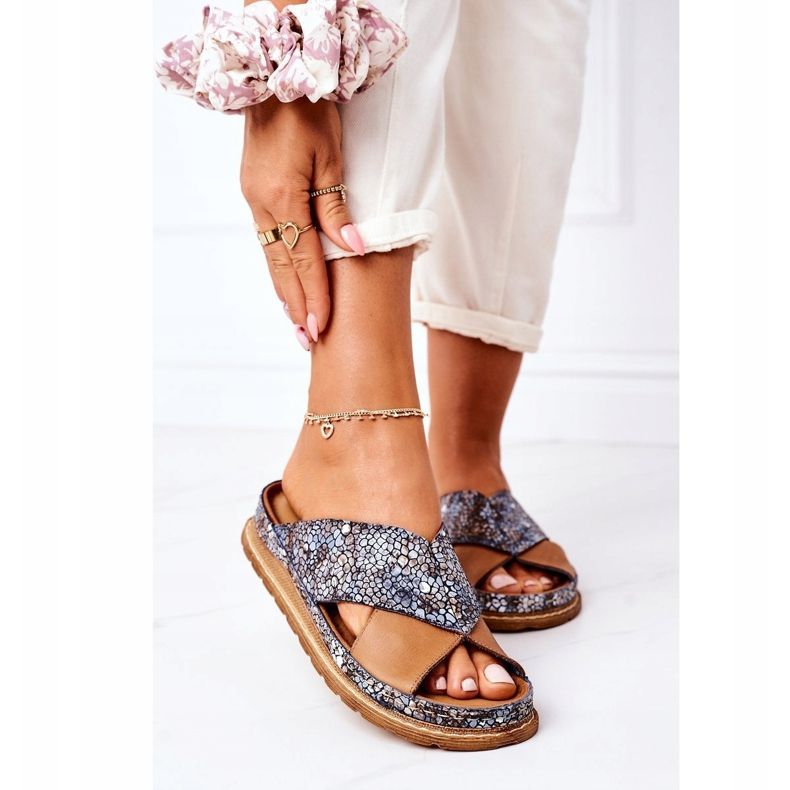 Leather Profiled Slippers Maciejka 04986-02 Brown 2