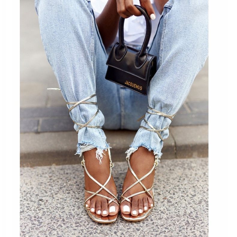 PS1 Tied Sandals On A High Heel With Square Toe Golden Runway 3