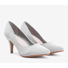 Gray pumps on the Anahi heel grey 1