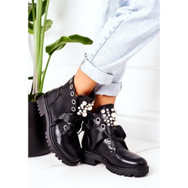 PS1 Warm Workers With Pearls Black Perla 2