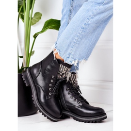 PS1 Warm Workers With Zircons Black Attention 1