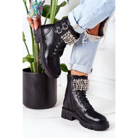 PS1 Warm Workers With Pearls Black Now Or Never 2