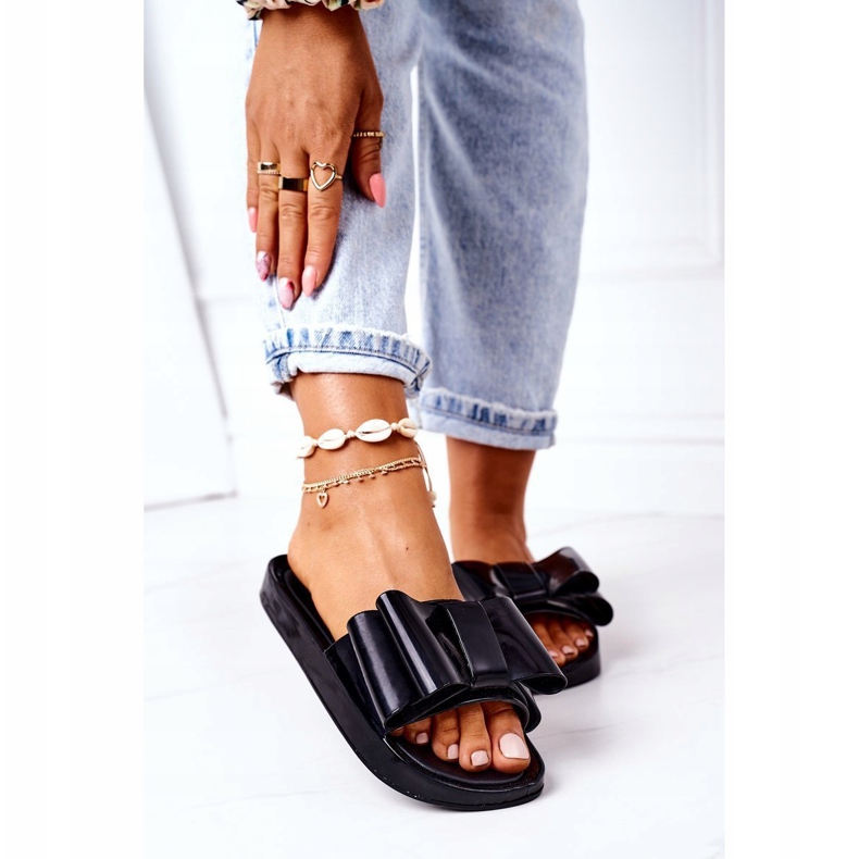 PS1 Rubber Slippers With A Bow Black April 1