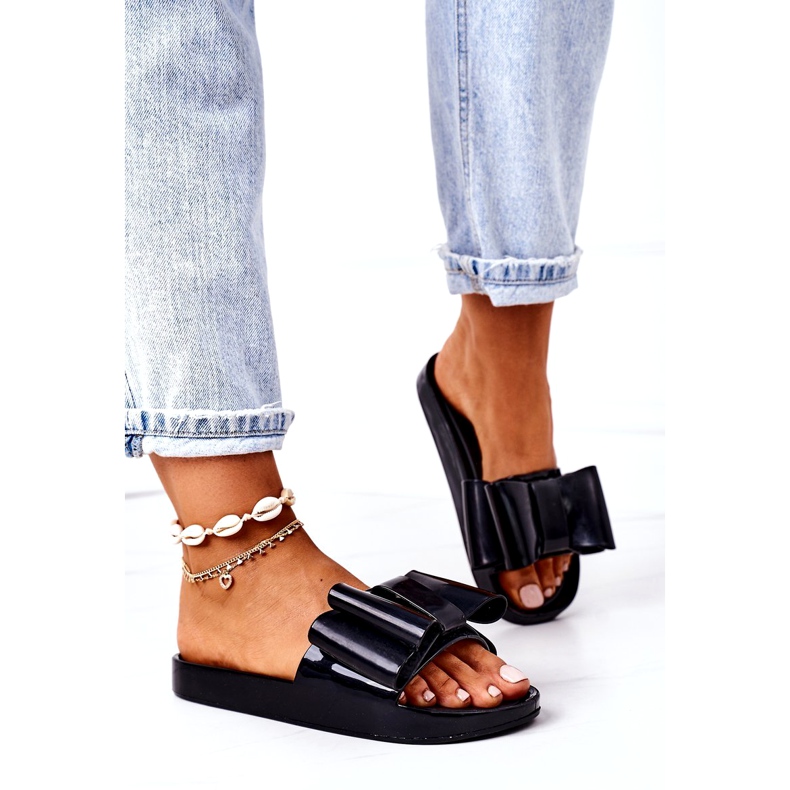 PS1 Rubber Slippers With A Bow Black April 2