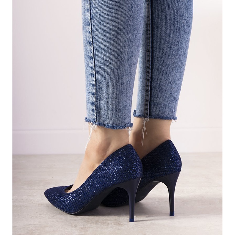 Navy blue shiny pumps from Dolche 2
