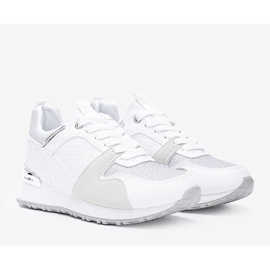 White sneakers with silver Yoisya accessories 1