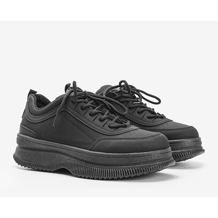 Black sneakers with Andreia matte finish 1