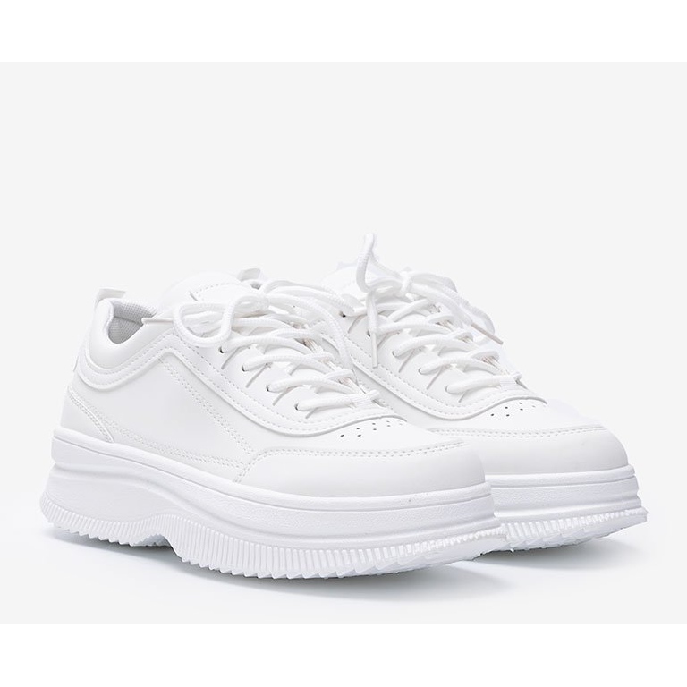 White sneakers with Andreia matte finish 1