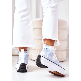 FJ1 Blue Sneakers On The Platform With The Tie-Dye Electric Love Effect white 2