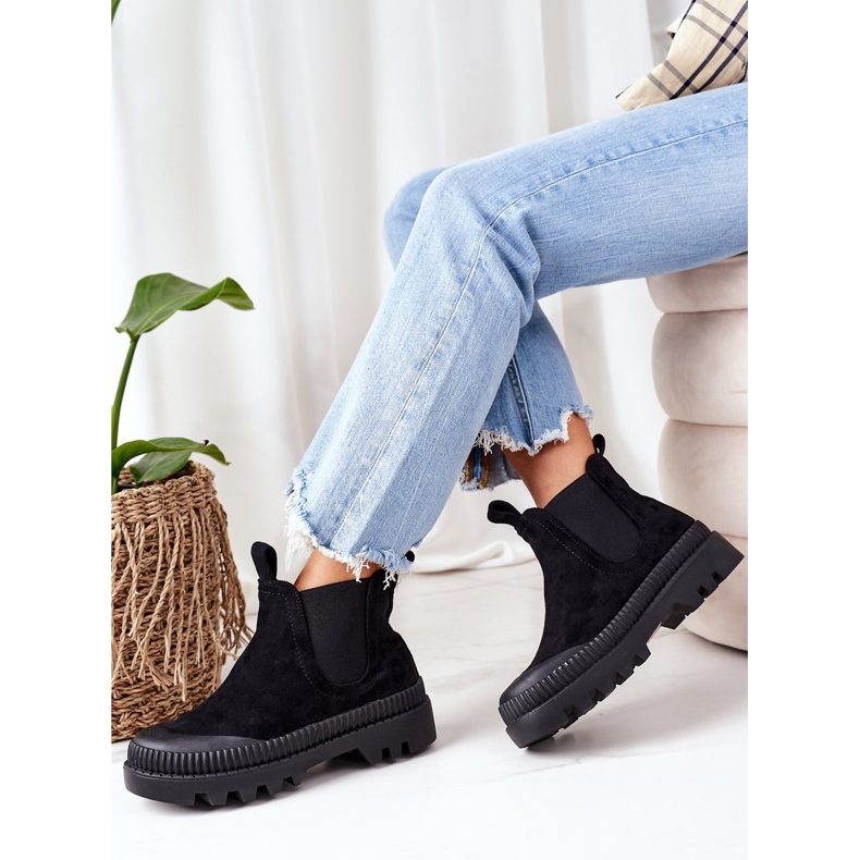 Mulanka Suede Workers On The Black Platform Come With Me 2