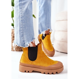 Mulanka Suede Workers On The Yellow Platform Come With Me 1