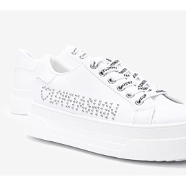 White sneakers on a thick Lovefashion sole 1