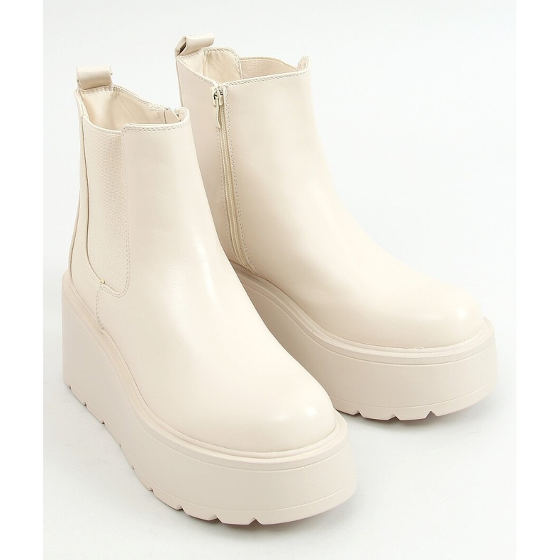Beige high-soled boots QT22P Beige 1