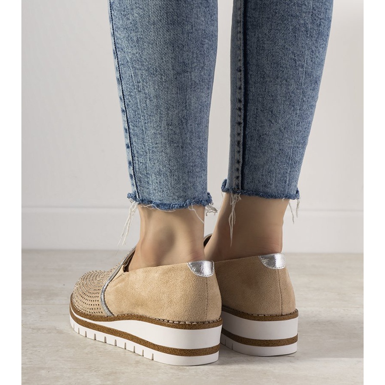 Slip-on silver shoes with GF-FD9 studs beige 1