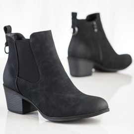 J. Star Comfortable boots on a low post black 1