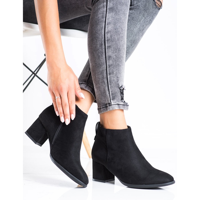 Classic Black VINCEZA boots 2